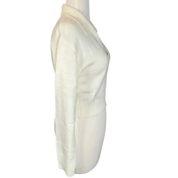 H&M Divided Off White Collared Cropped Sweater NWOT Size XS Sweater Season - Picture 4 of 11